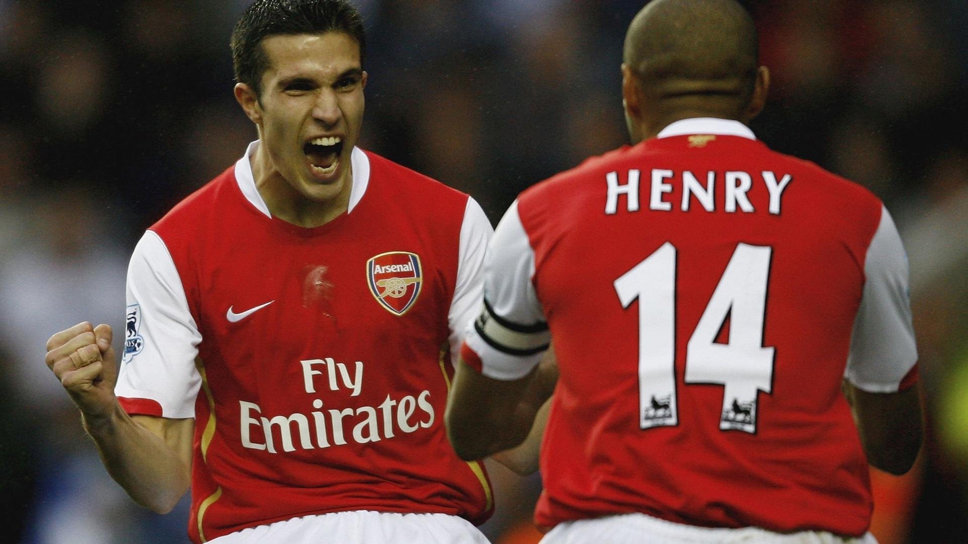 开云体育网页版入口-拜仁快速传切与边路渗透形成战术合围，拜仁传奇边锋